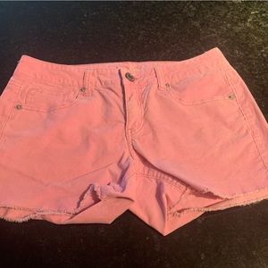 Women’s American Eagle shorts. Size 10, pink corduroy stretch material.